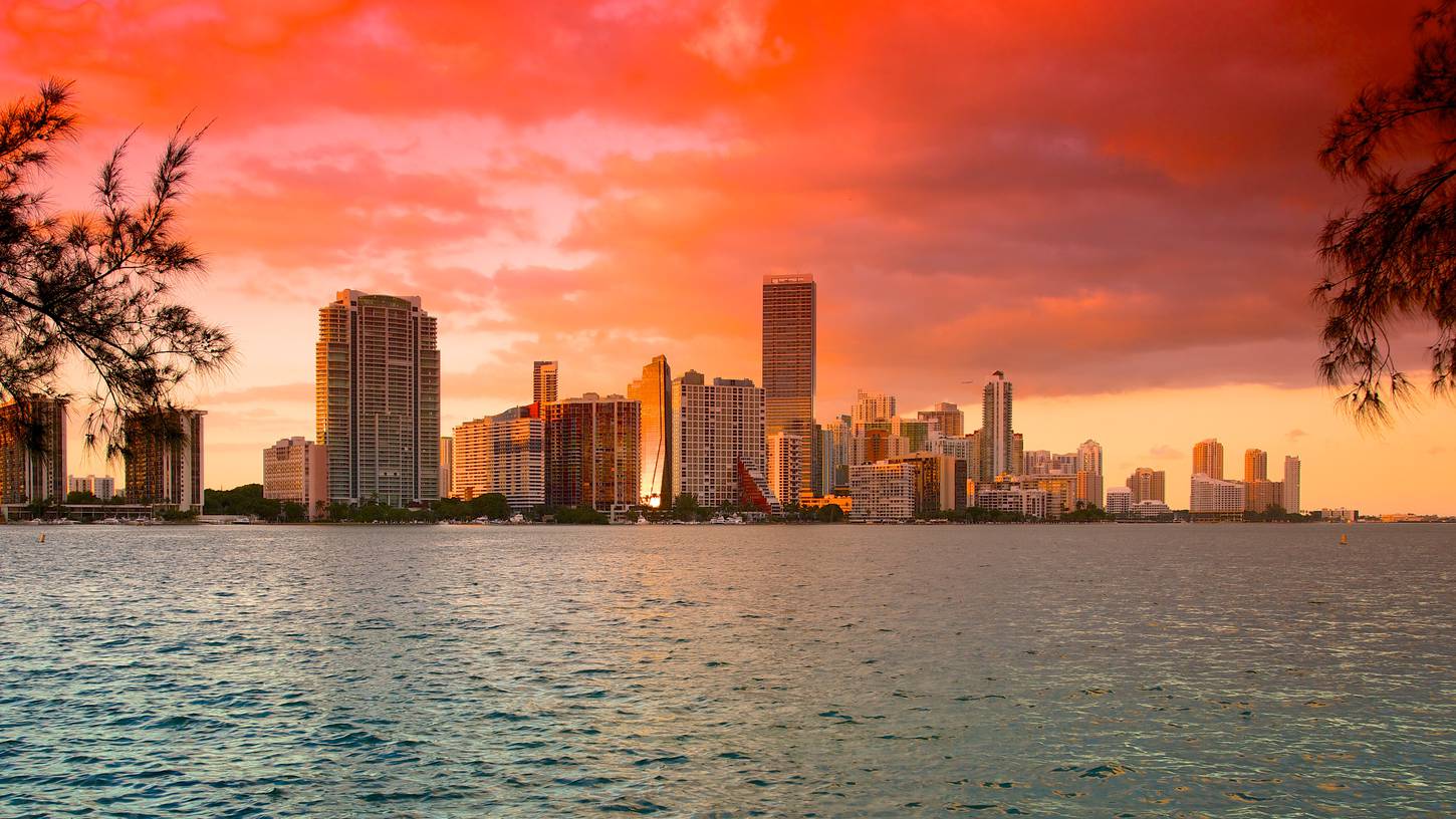 guide to buy a home in Miami
